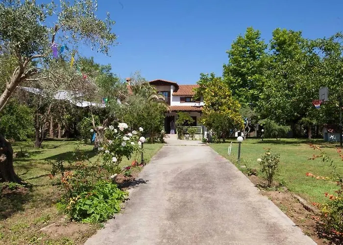 Wonderful Villa With Huge Yard, At Potamos Beach