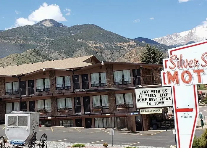 Silver Saddle Motel