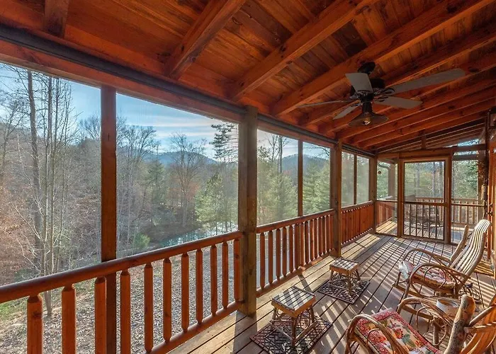 Fully Stocked Cabin Retreat W/ Game Room & Pond!