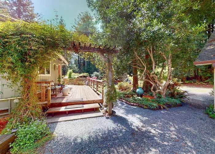 Mendocino Cozy Cabin-Large Patio Grill & Garden