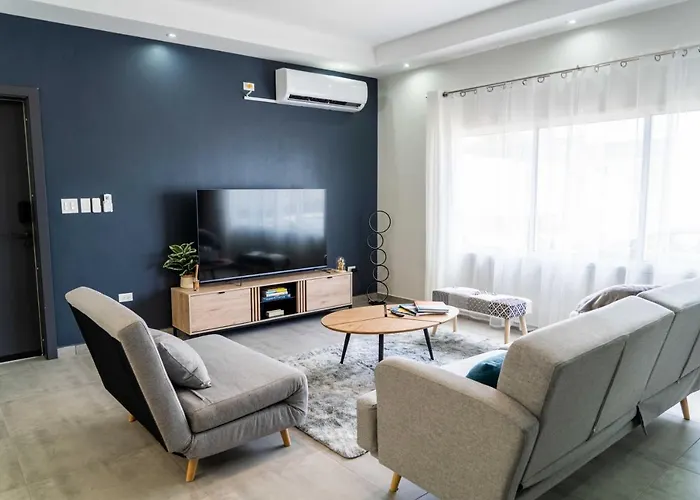 Modern 3Br Home With Own Private Pool