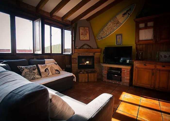 Casa Independiente Con Chimena, Jardin Y Barbacoa