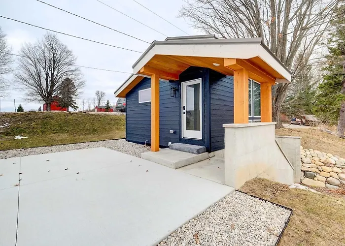 East Jordan Vacation Rental On Lake Charlevoix!