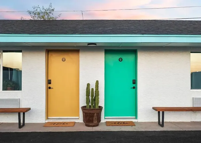 Pohaku Paea Studio Suite.Nui