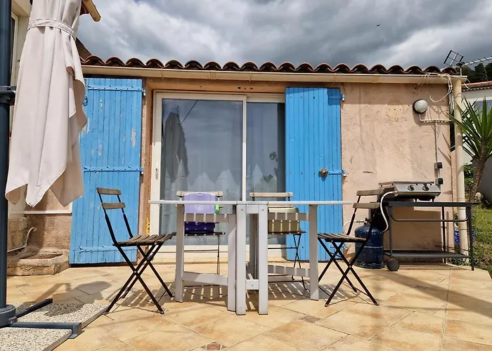 Appartement 2 Pieces Renove Avec Acces Piscine