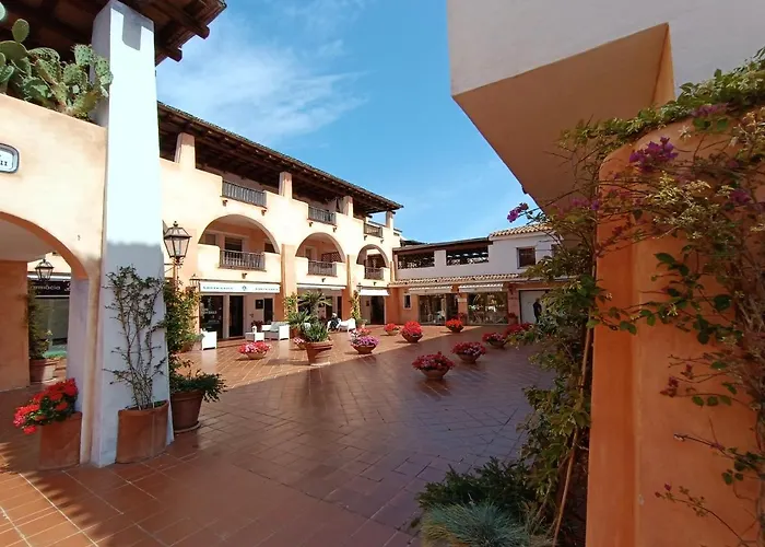 La Maison Des Arches