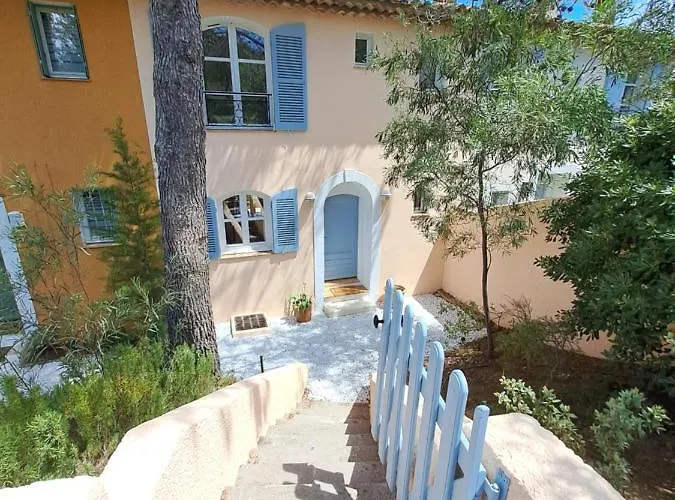 La Villa Charles Grimaud Les Restanques Golf De Saint Tropez