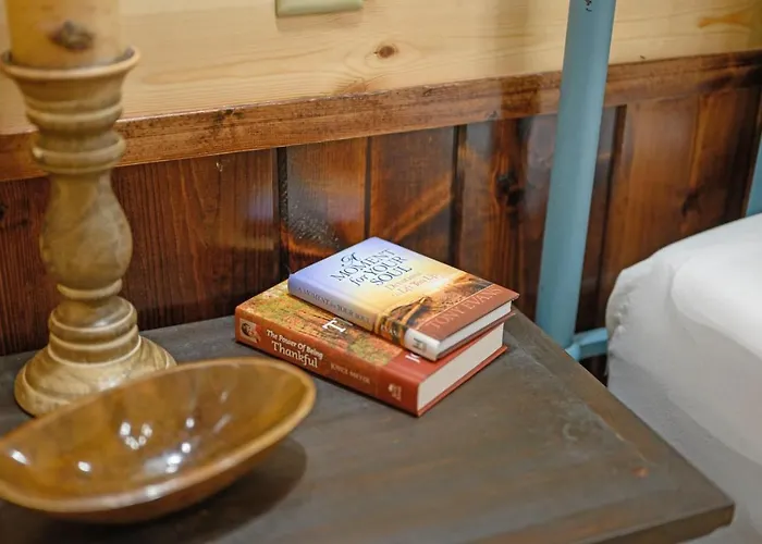 Double Trouble Cabin: Luxury Retreat Near Hochatown & Beavers Bend