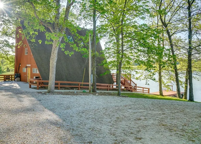 Lakefront A-Frame Cabin With Community Perks