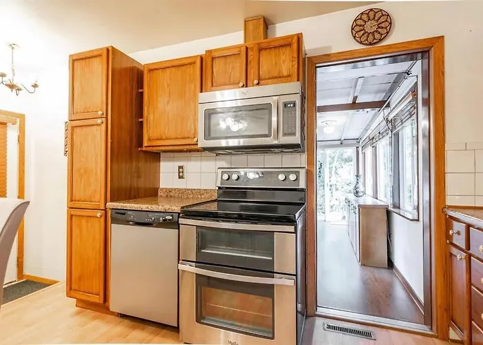 Blissful Retreat In Wisconsin Rapids