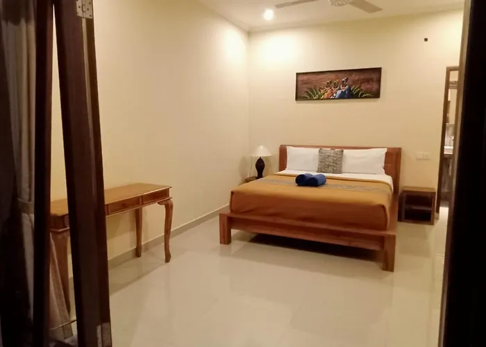 Yudis Guest House