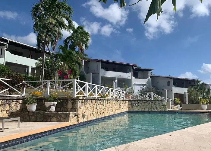 Cozy Sea View Apartment With Beach At Walking Distance And Pool