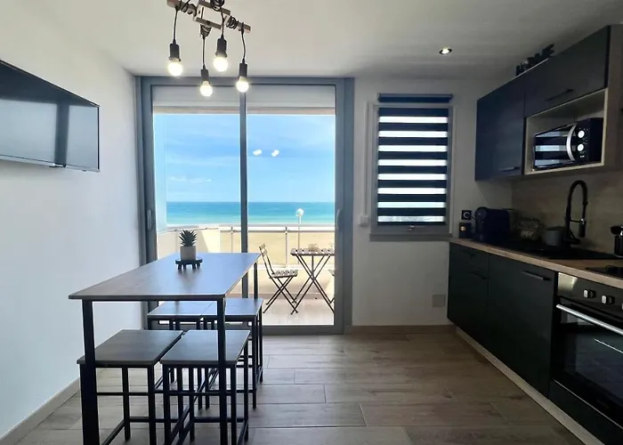 Appartement Cosy, Vue Mer Avec Parking Privatif