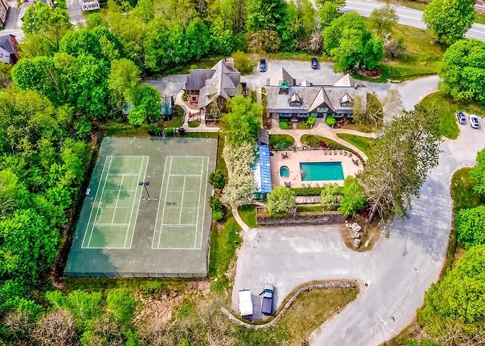 Castle Hill Resort Condo: 5 Mi To Slopes At Okemo!