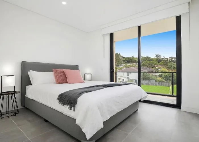 #15 The Ash Apartments Close To Beach Accom Holidays