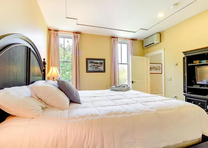 Castle Hill Resort Condo: 5 Mi To Slopes At Okemo!