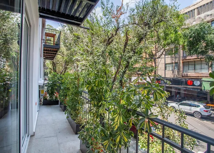 Bright & Sweet Unit In The Heart Of Polanco.