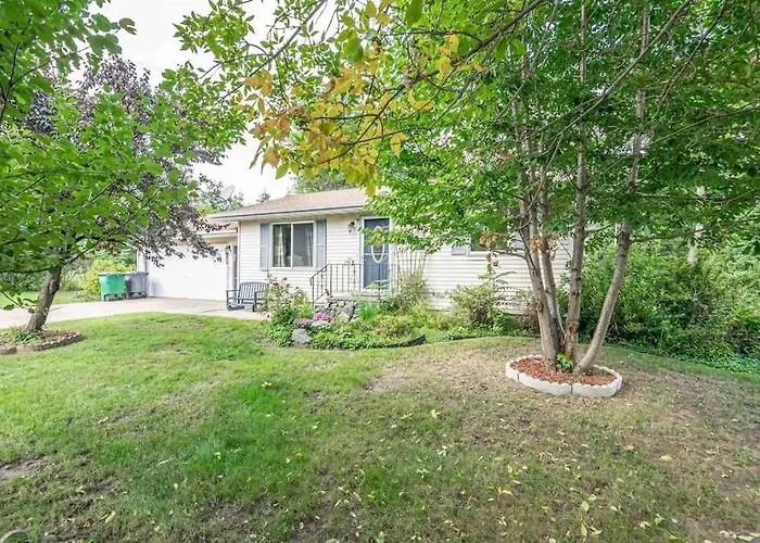 Blissful Retreat In Wisconsin Rapids