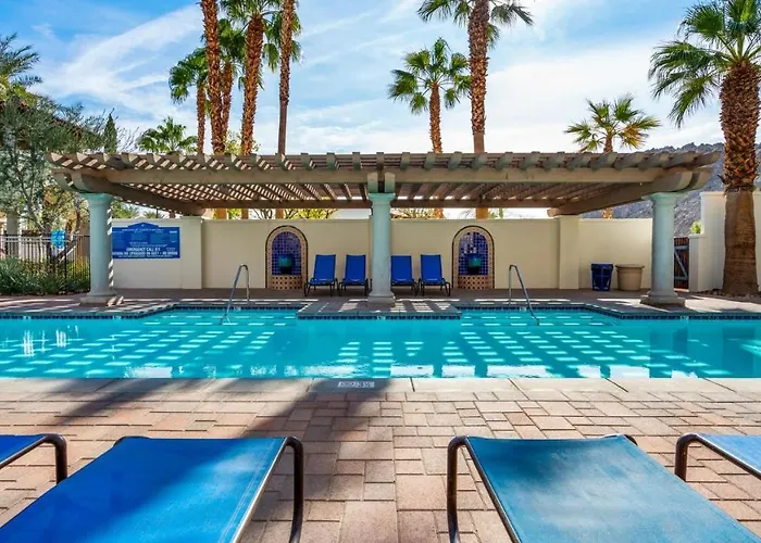 Lv105 Upstairs 1 Bedroom Overlooking The Pool