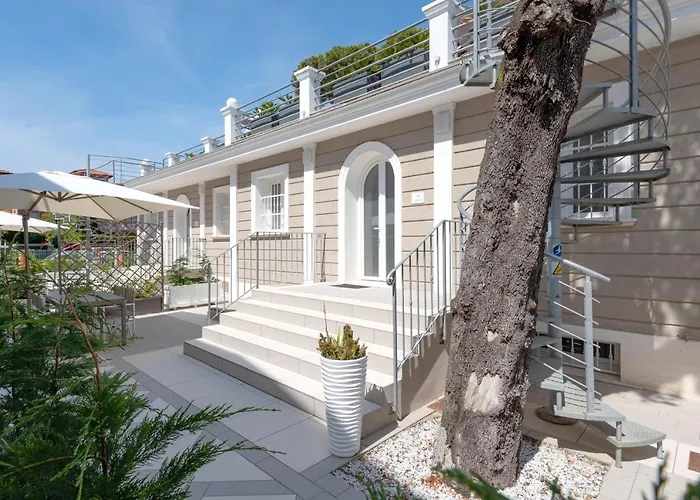 Lido Luxury Villas