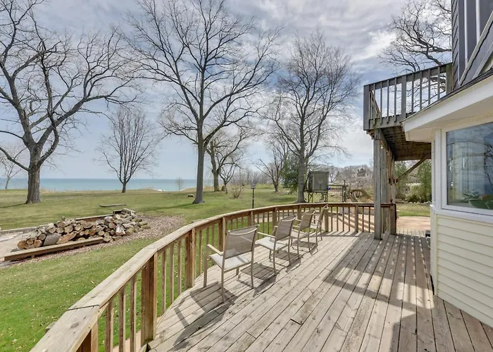 Lake Michigan Vacation Rental W/ Private Beach!