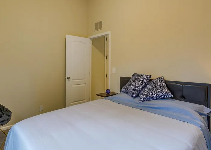 Hoodsport Vacation Rental W/ Private Lake Access!