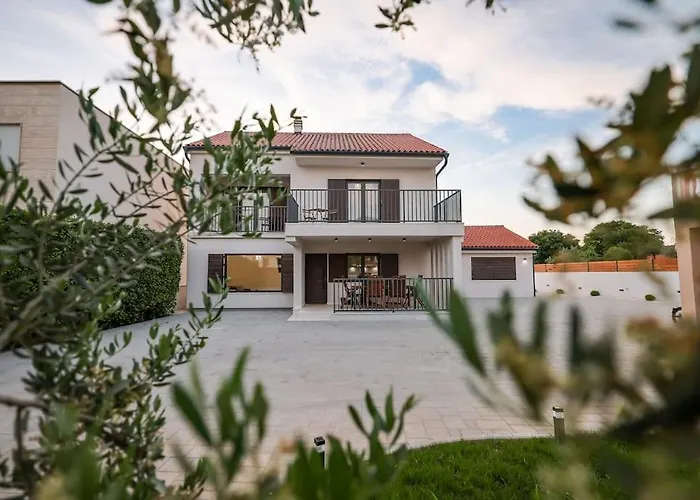 Villa Elaia