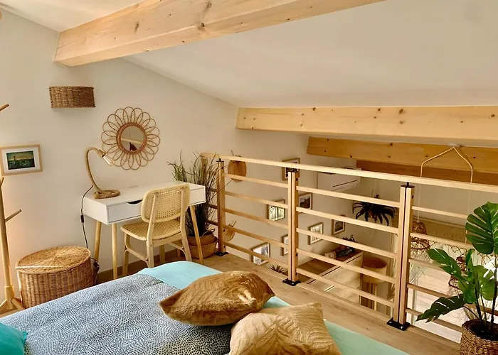 Maisonnette Avec Terrasse Et Jardin-Parking Prive-9Mn Des Plages A Pied