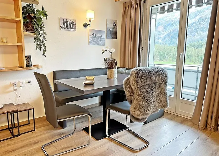 E405 - 42M2 Alpenschick Mit Balkon, Ausblick, Pool