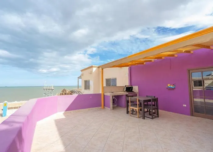 Condo Kc-5 | One Minute To Beach | Downtown Location