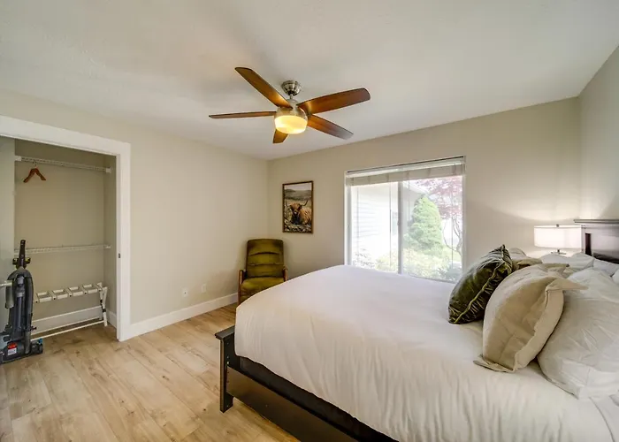 Coeur D'Alene Vacation Rental ~ 4 Mi To The Lake!