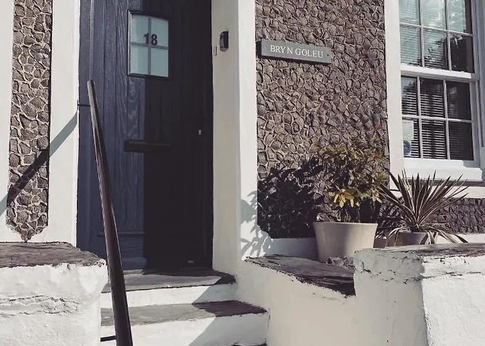 Bryn Goleu, Mersey Street, Borth-Y-Gest