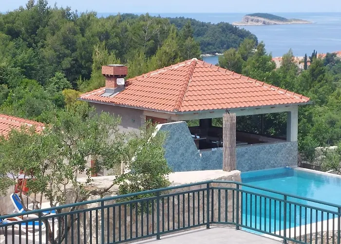 Villa Perpera