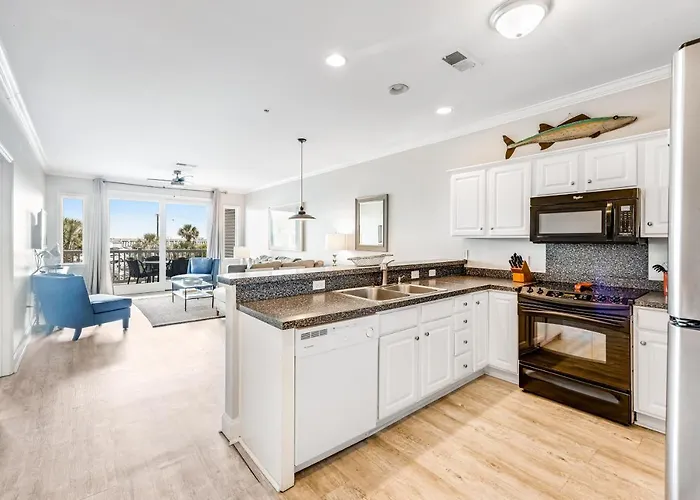 Pier Pointe Villas B102