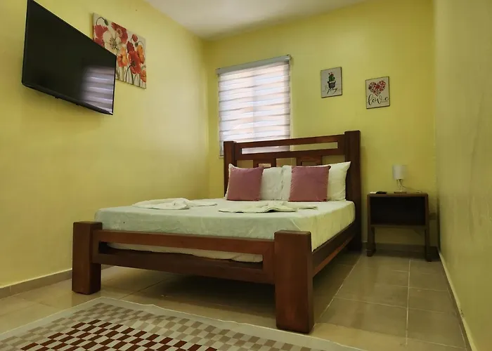 Apartamentos Melya Cerca De La Playa Caleta
