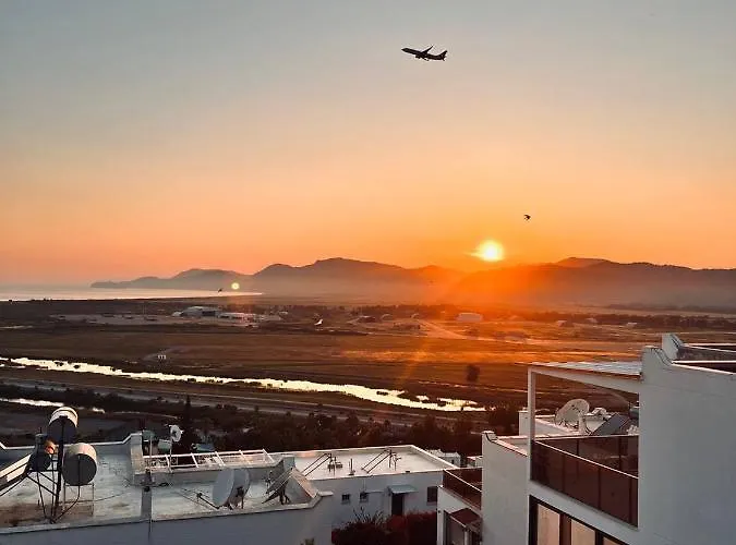 Sunset Airport Villa