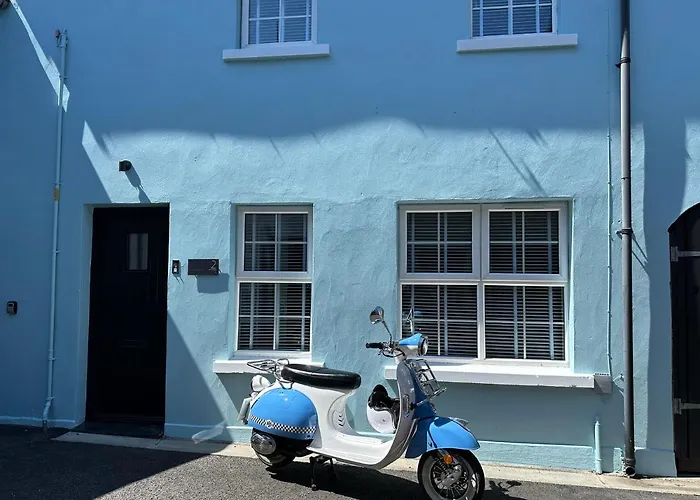 2 Hunters Lane Donaghadee