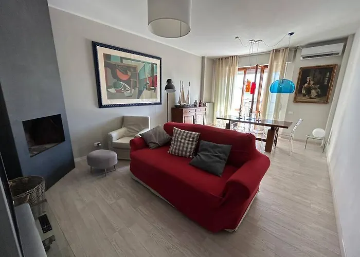 -Penthouse Con Terrazza Panoramica -Free Parking-