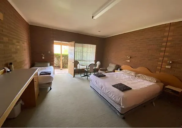 Railway Hotel Motel Peterborough