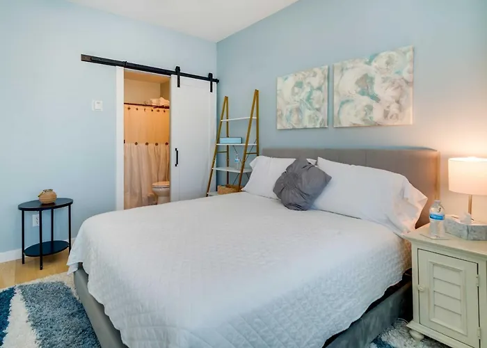 Modern Ocean City Getaway: Walk To Boardwalk!