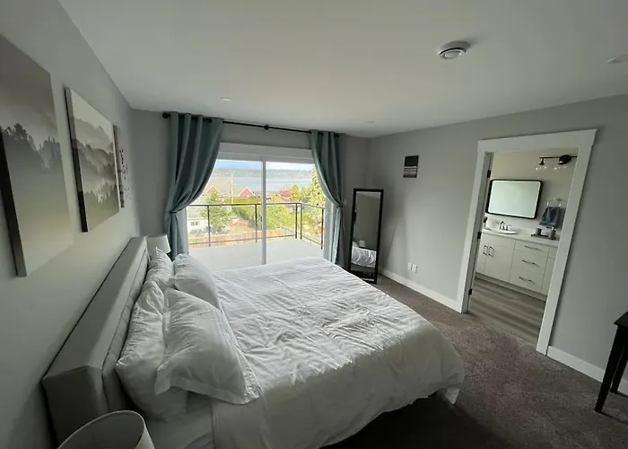 Ocean View Oasis