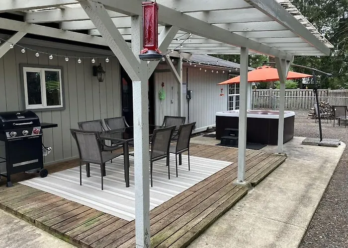 Forks Fir House