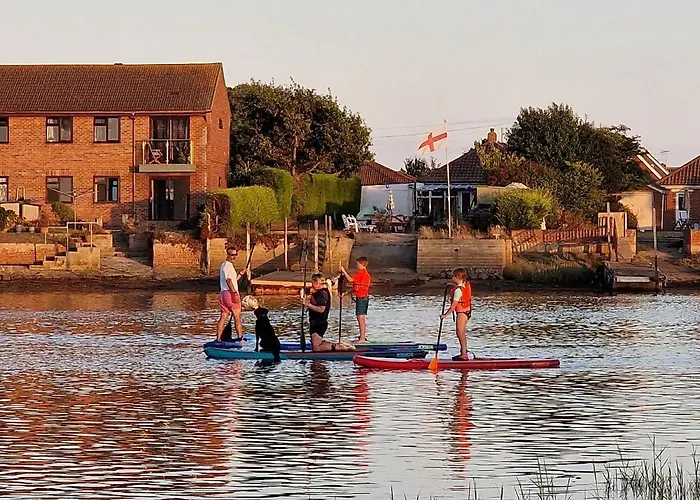 Hayling Hideaway, Private Cosy Annex Near To Beach