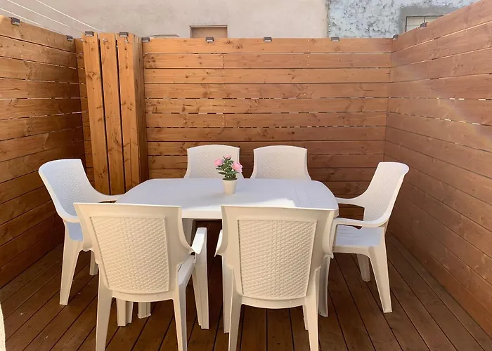 Appartement Les Halles 2, Climatisation, Terrasse, Garage