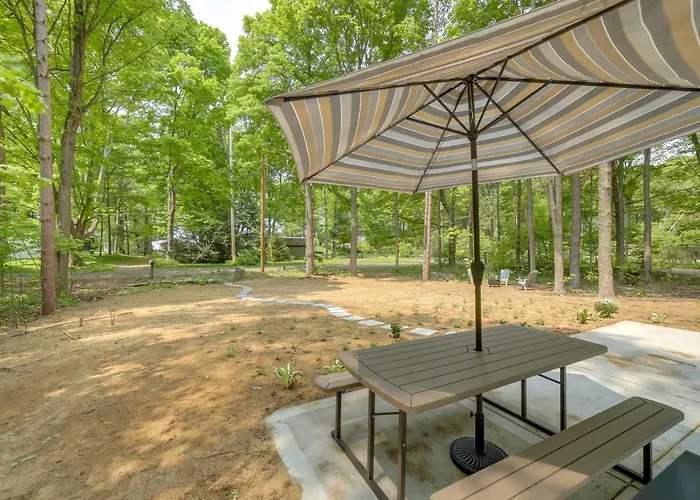 Holland Home W/ Fire Pit: Walk To Lake Michigan!