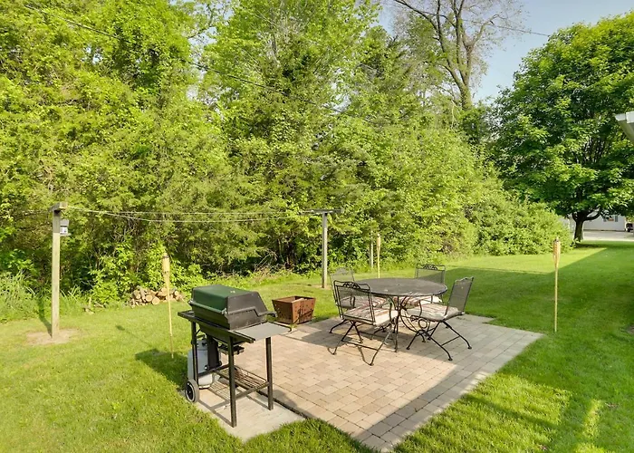 Charming South Haven Home - Great Location!