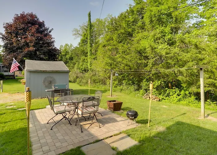 Charming South Haven Home - Great Location!
