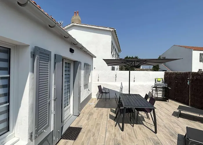 Maison Proche Centre Noirmoutier, Terrasse Et Parking