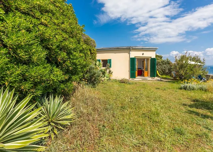 Holiday Home Il Giardino Sul Mare By Interhome
