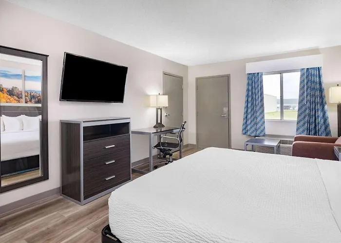 Days Inn By Wyndham Hamilton